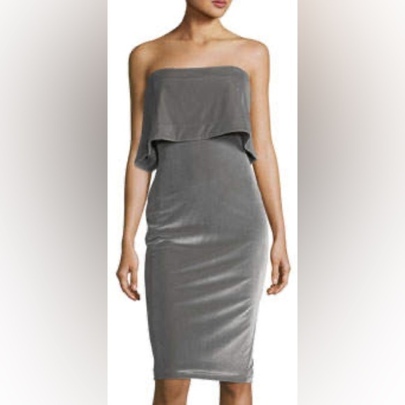 LIKELY Driggs Strapless Popover Velvet Fitted Cocktail Dress Women’s Size 6 S - Picture 1 of 6